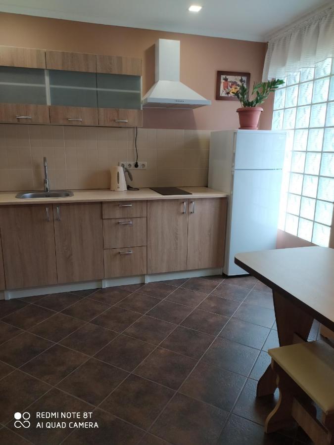 Экодом Hotel Bilhorod-Dnistrovskyy Ngoại thất bức ảnh