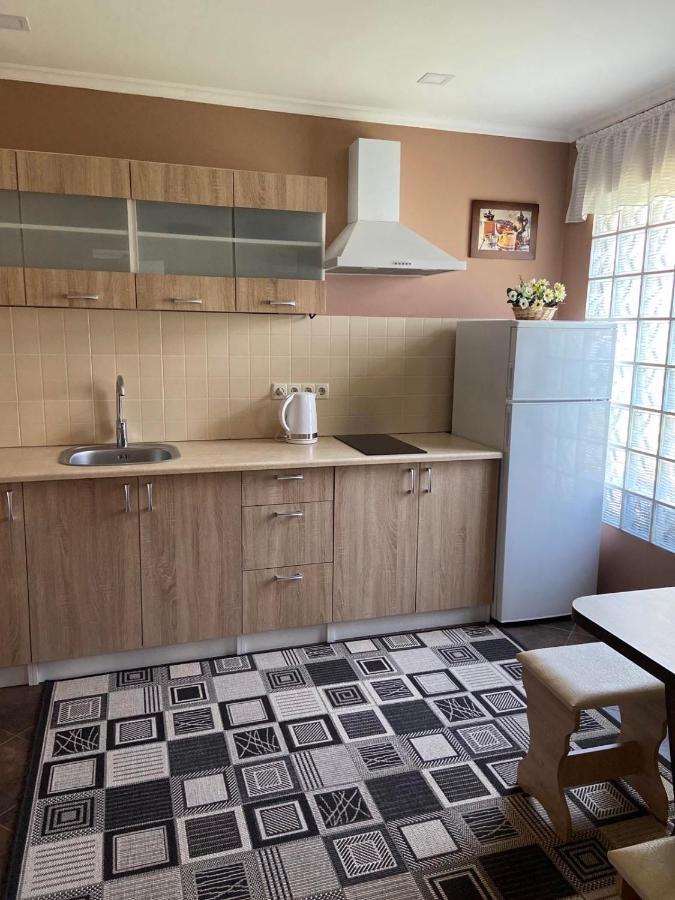 Экодом Hotel Bilhorod-Dnistrovskyy Ngoại thất bức ảnh