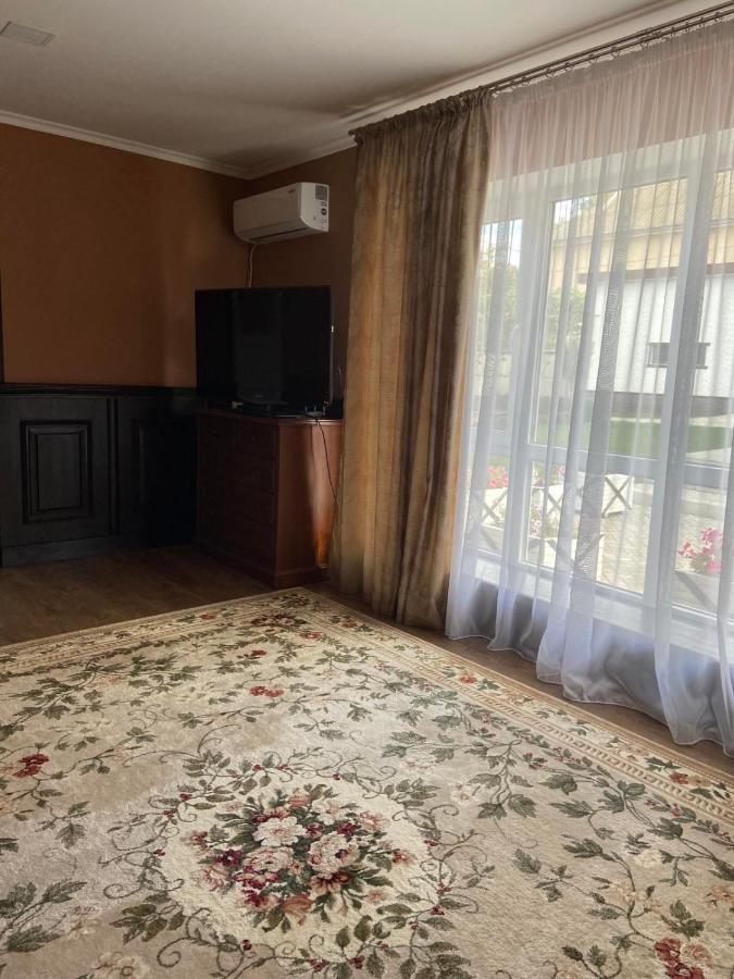 Экодом Hotel Bilhorod-Dnistrovskyy Ngoại thất bức ảnh