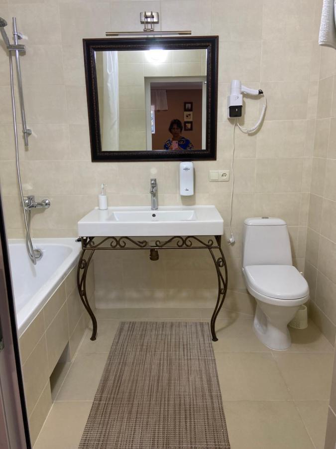 Экодом Hotel Bilhorod-Dnistrovskyy Ngoại thất bức ảnh